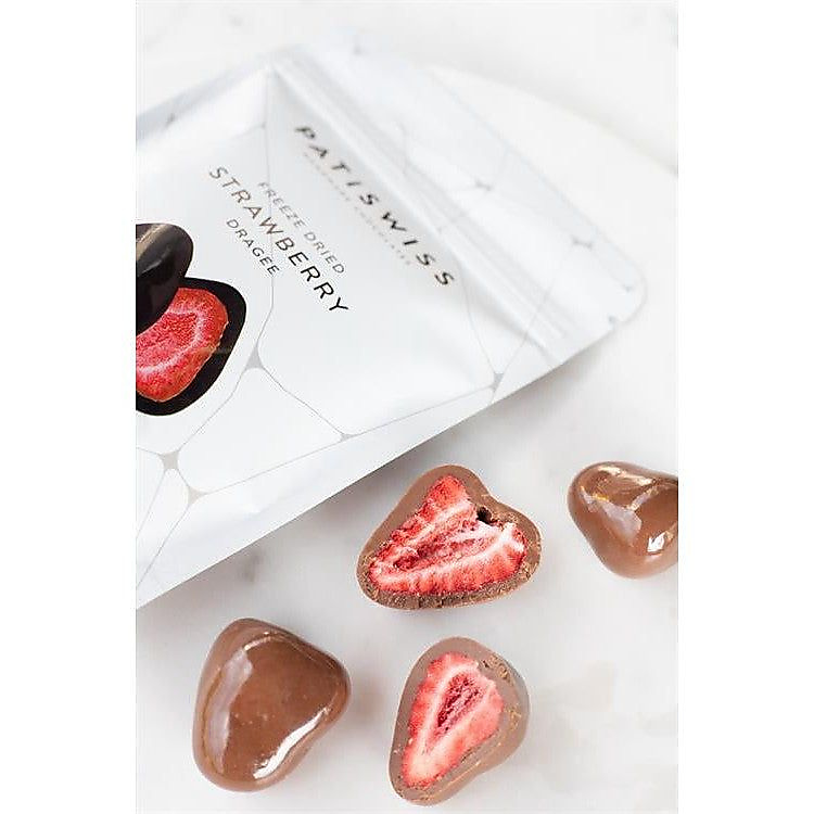 Patty Swiss Freeze-Dried Strawberries Covered in Milk Chocolate 80g