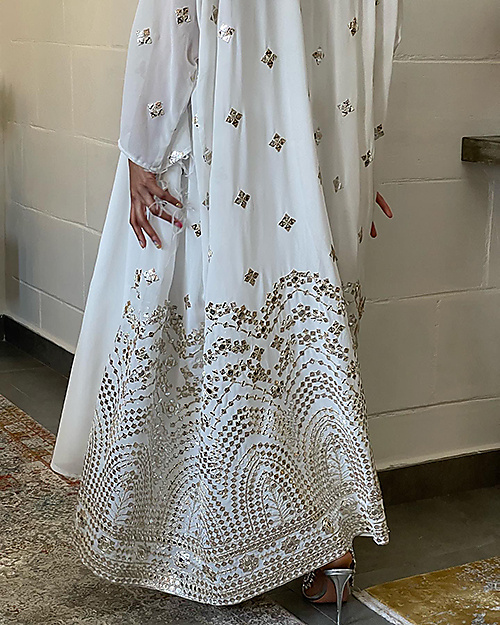 WHITE KAFTAN