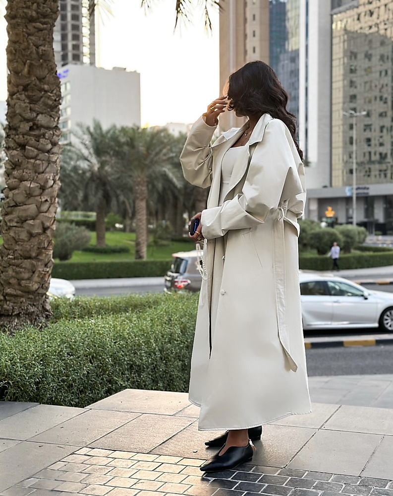 TRENCH COAT FULL LOOK