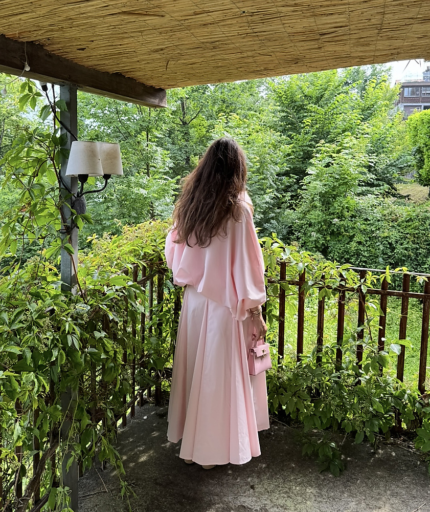 pink umbrella 🌸🌂