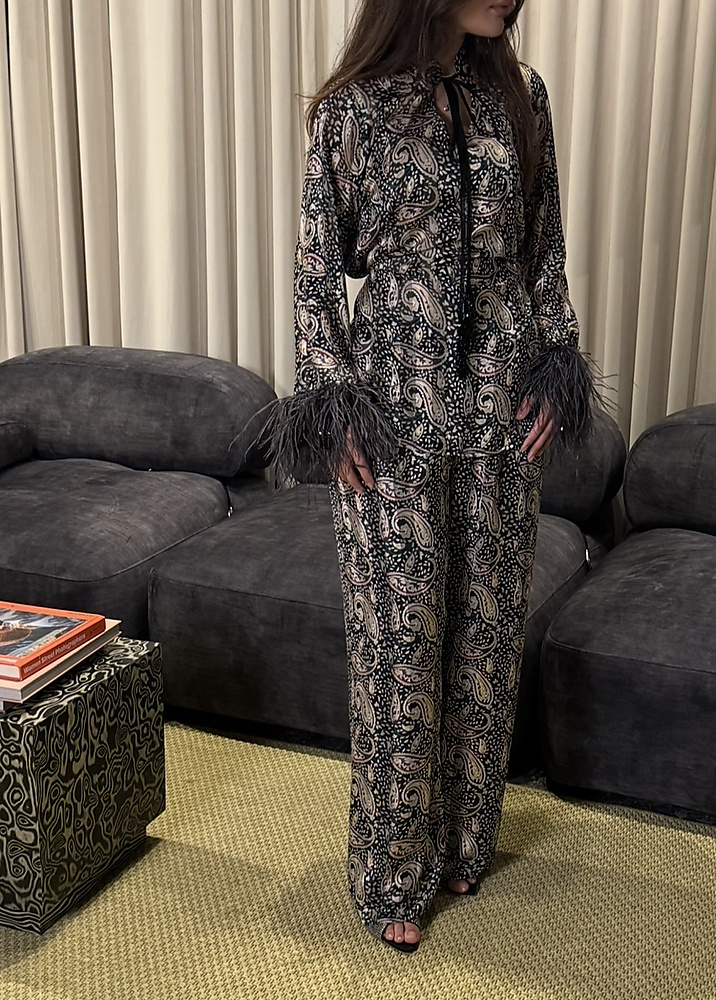 black etro polka