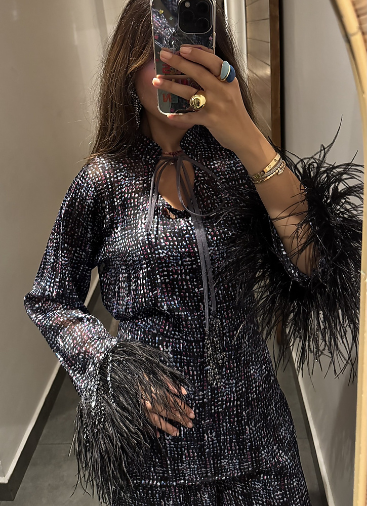 Black polka dot