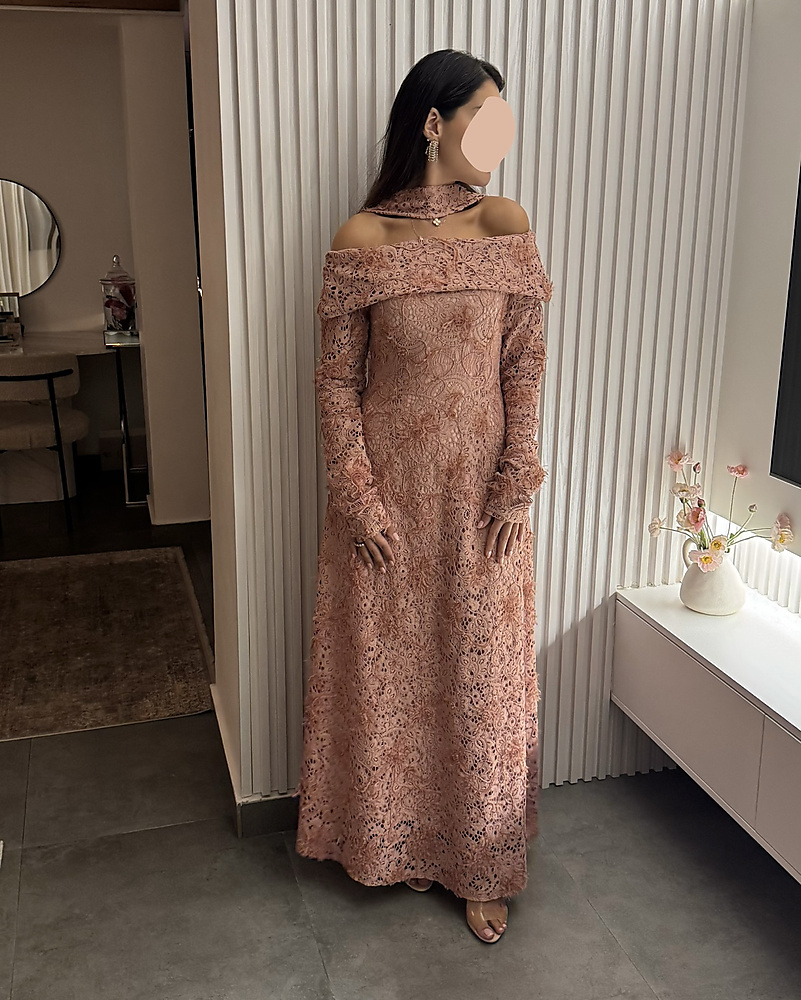 Butter Peach dantel dress
