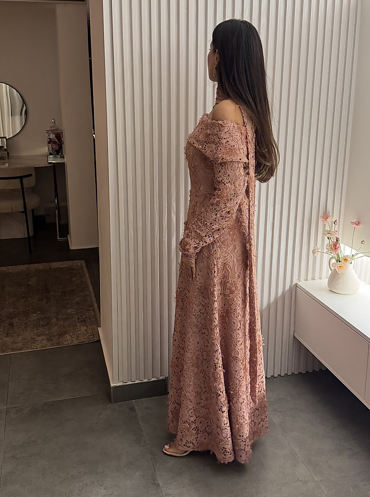 Butter Peach dantel dress