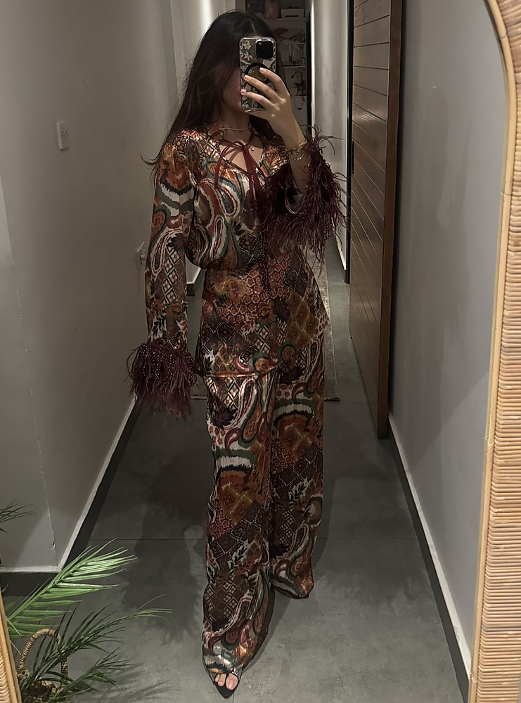 limited maroon set