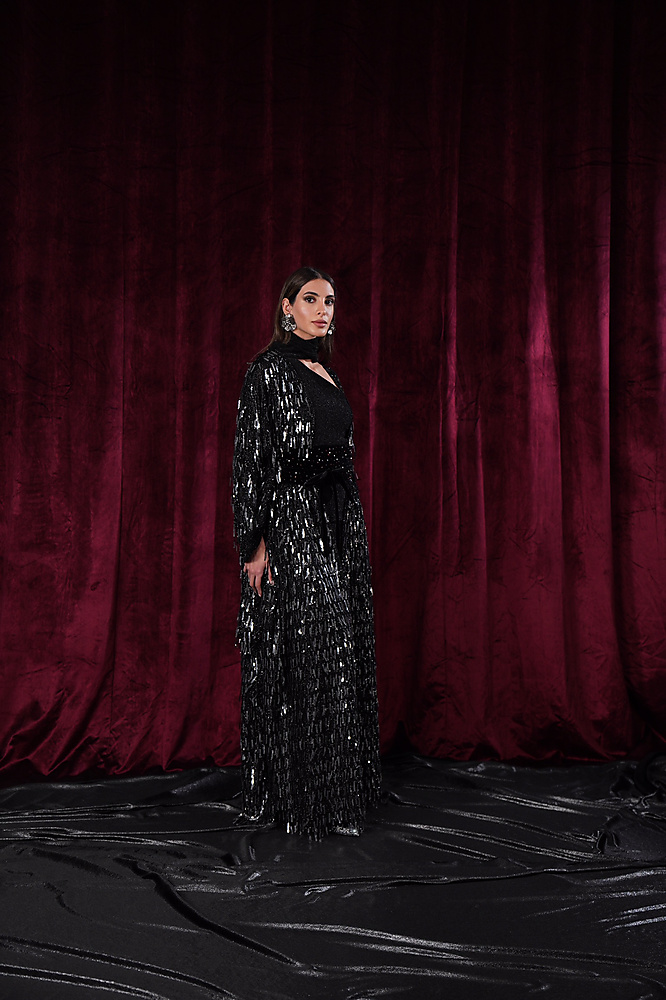 Black shimmer
