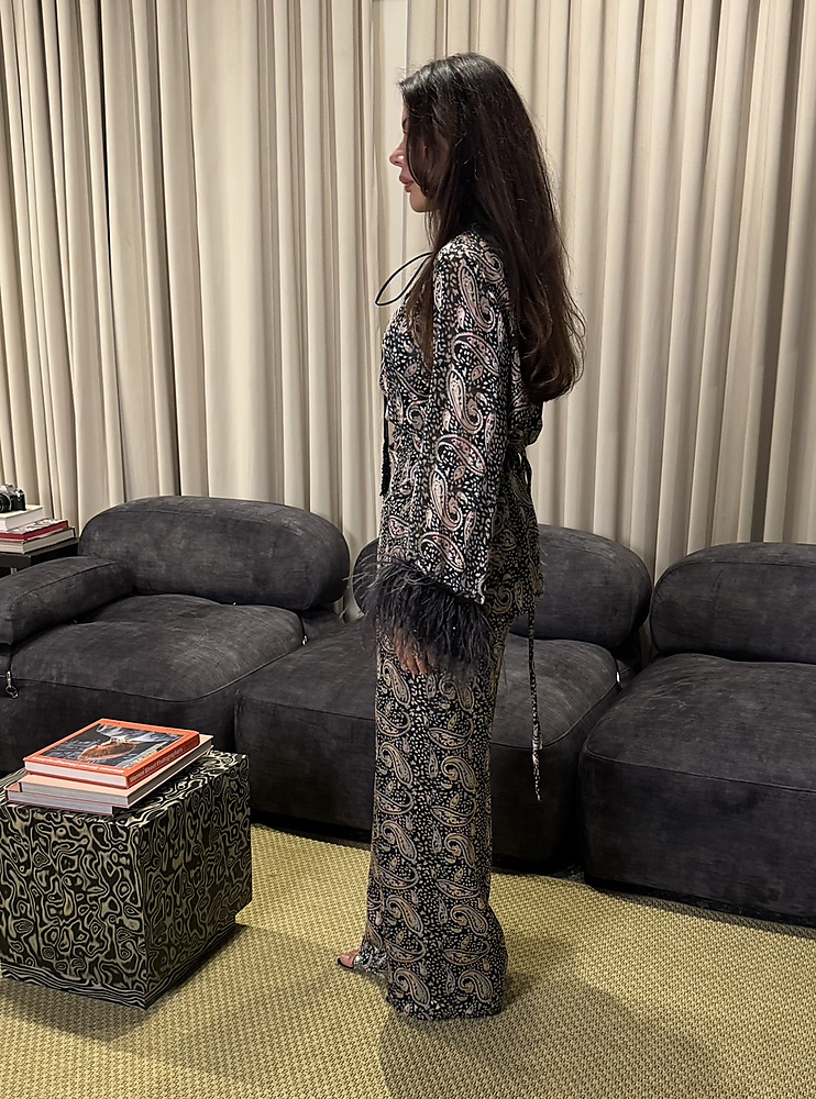 black etro polka