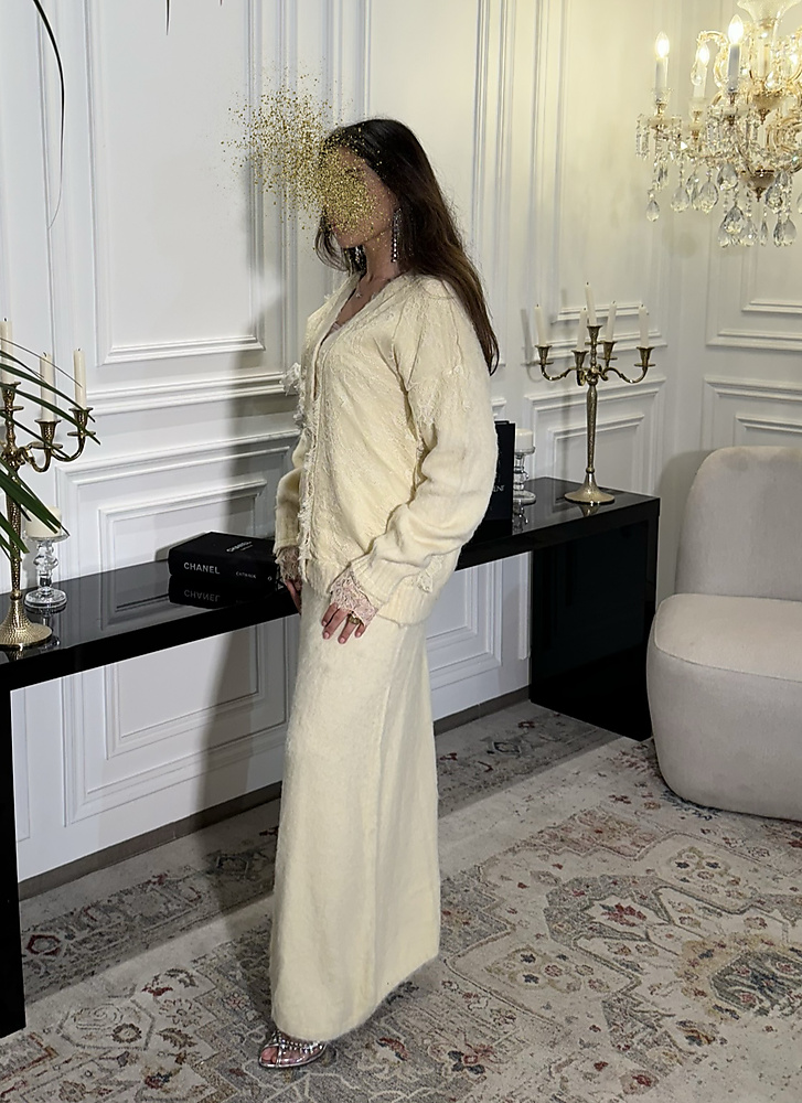 wool offwhite set