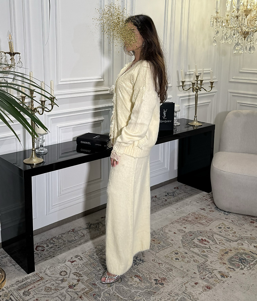 wool offwhite set