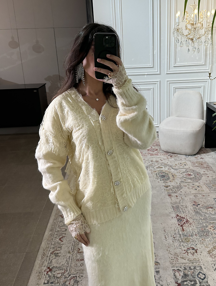 wool offwhite set