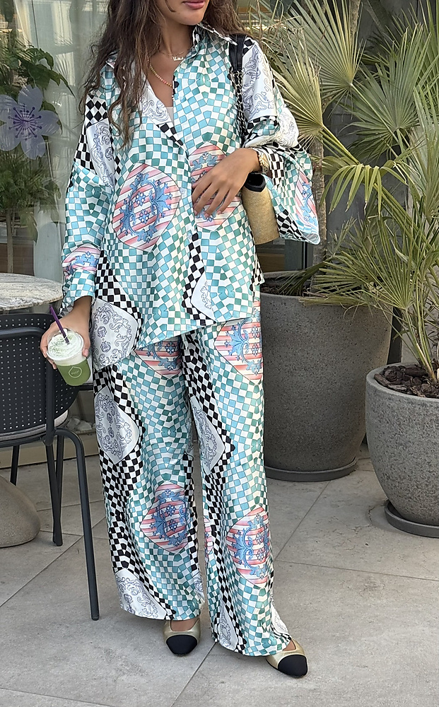 SUMMER CHESSED🖤🤍