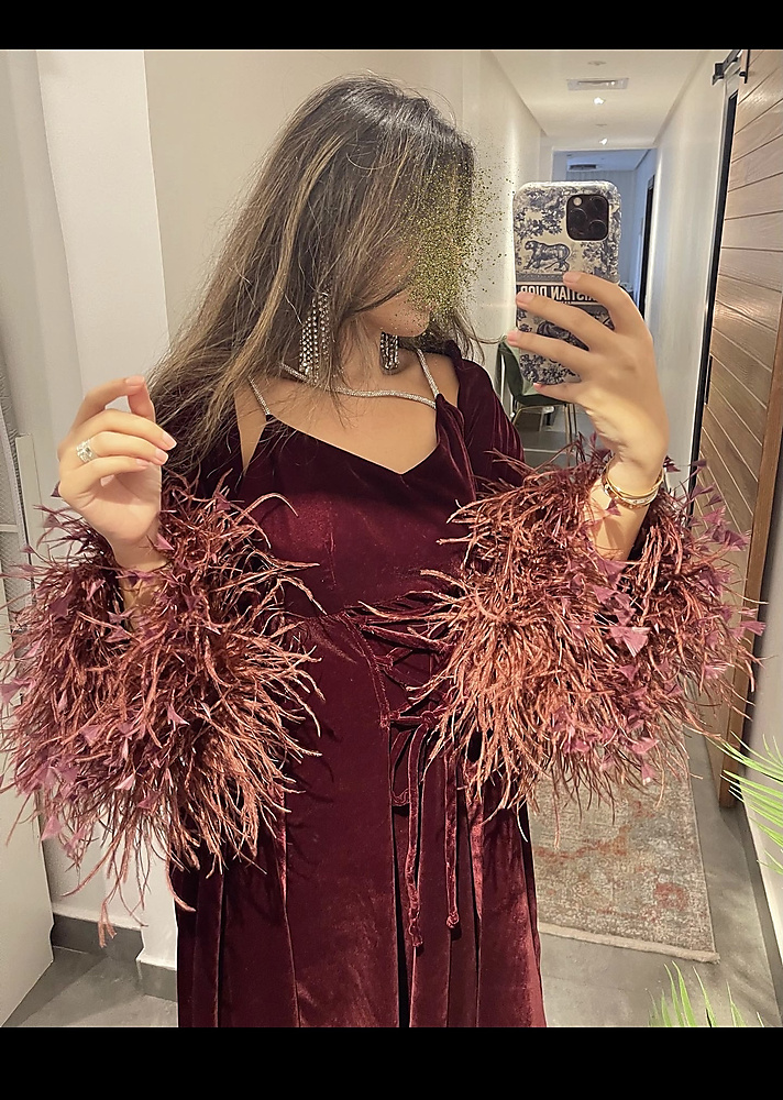 VELVET MAROON