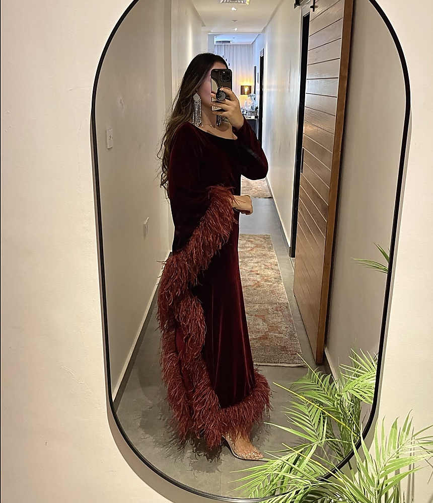 BURGANDY FEATHER