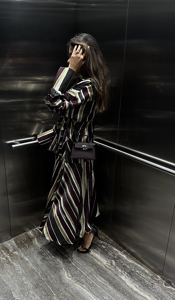 STRIPED maroon