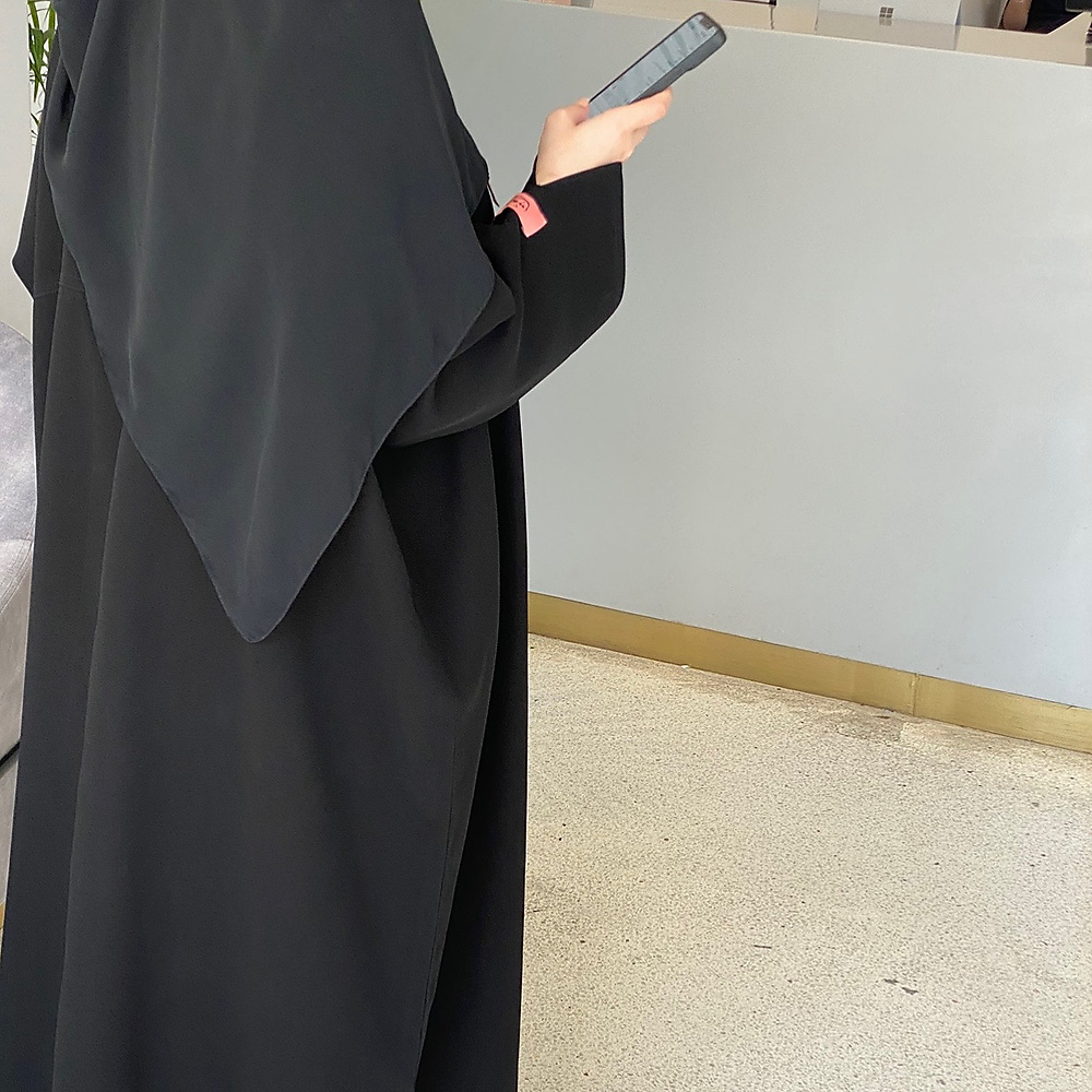 موني ساده