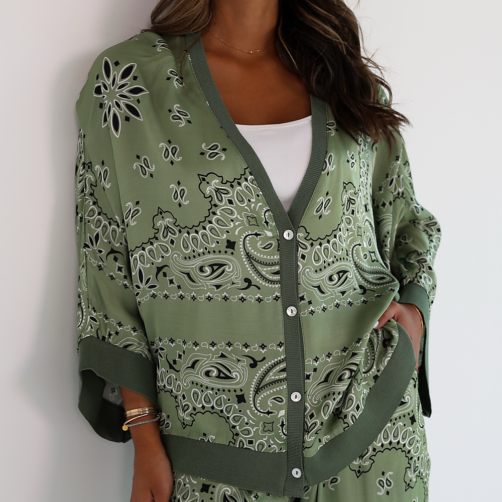 Silk Set Olive Green ( Free Size )