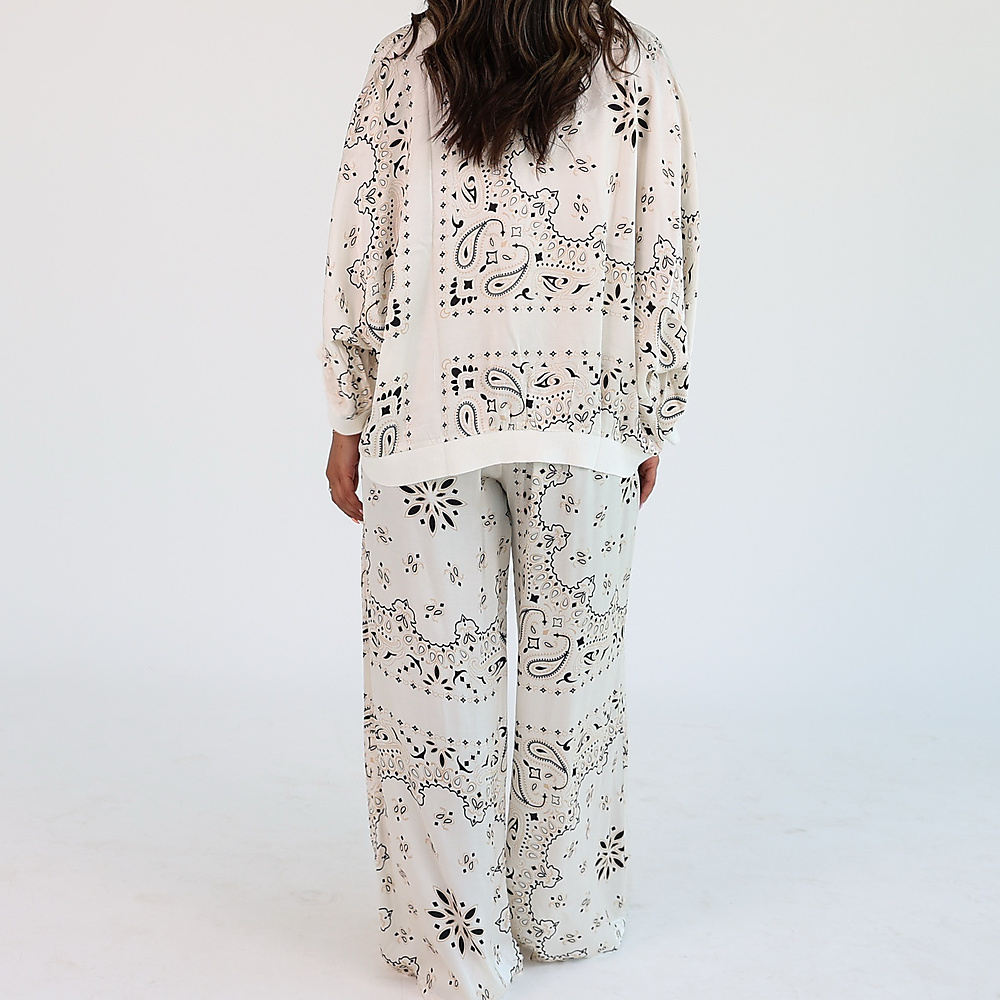 Silk Set Off White ( Free Size )