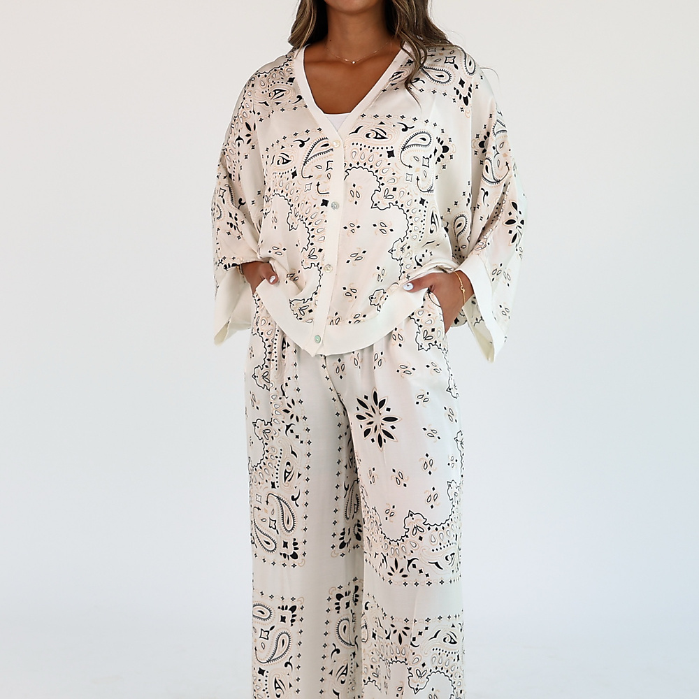 Silk Set Off White ( Free Size )
