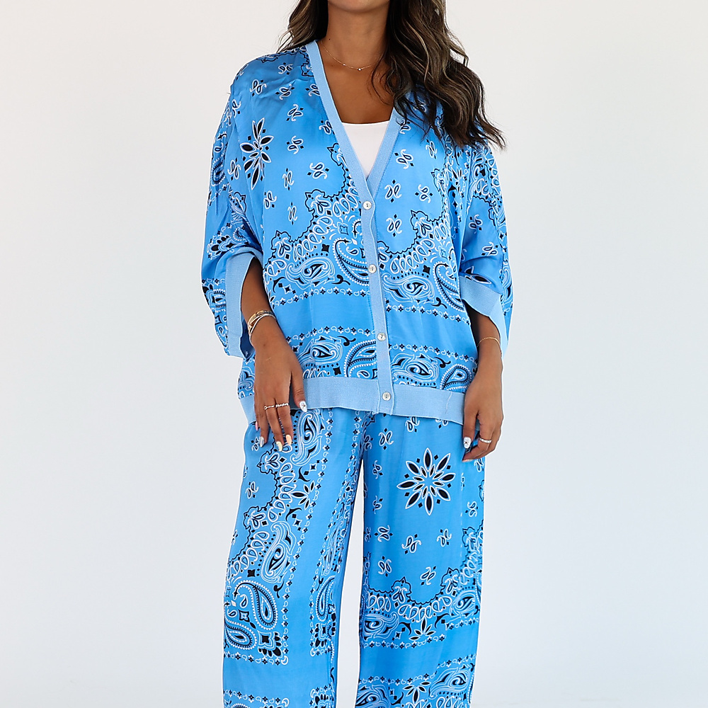 Silk Set light blue ( Free size )