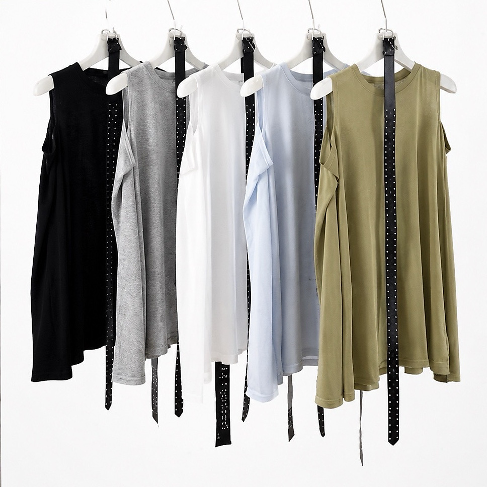 Cut-Out Sleeve Top with belt