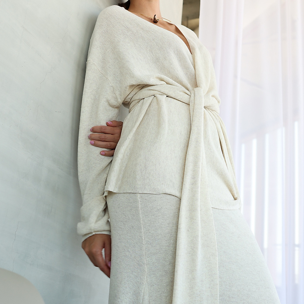Cream Wrap Set