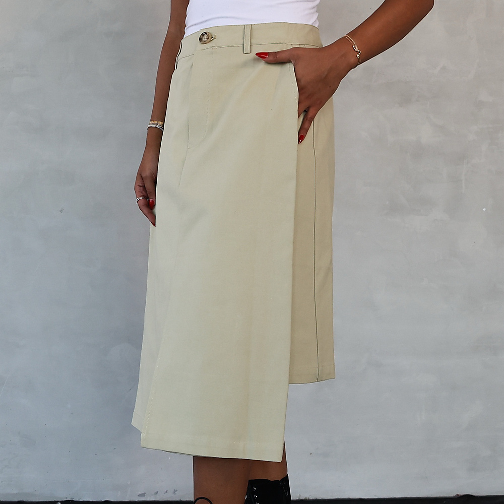 Cut out Beaje Skirt