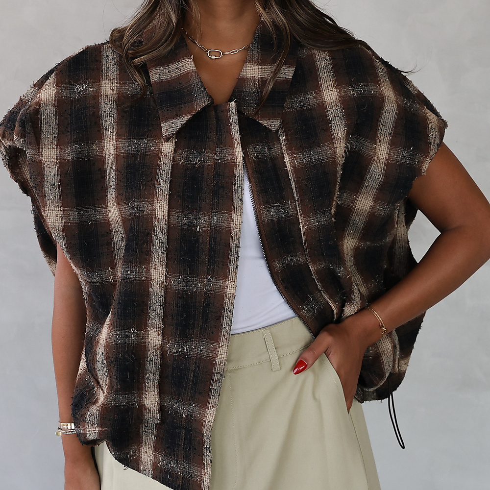 Checked vest Brown