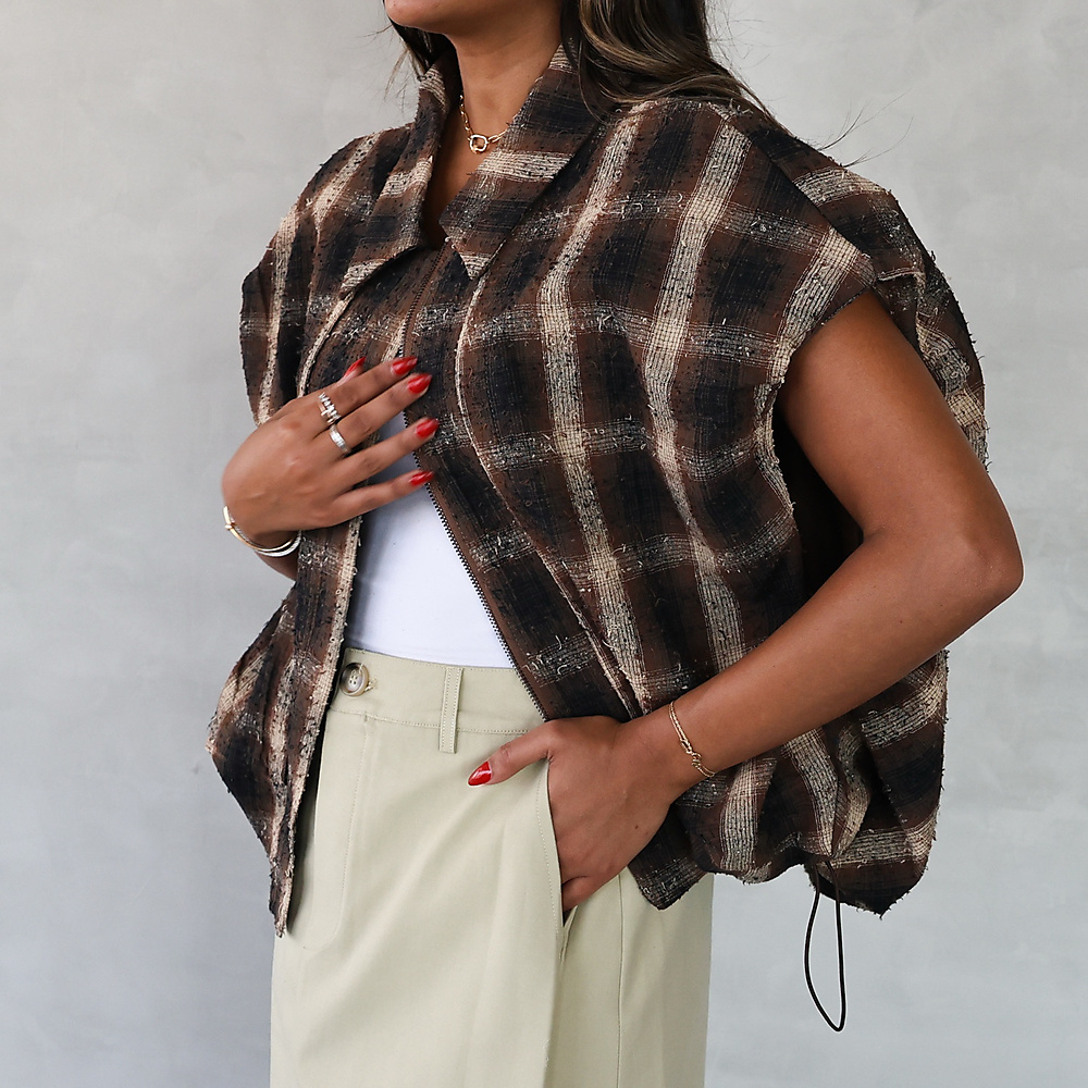 Checked vest Brown