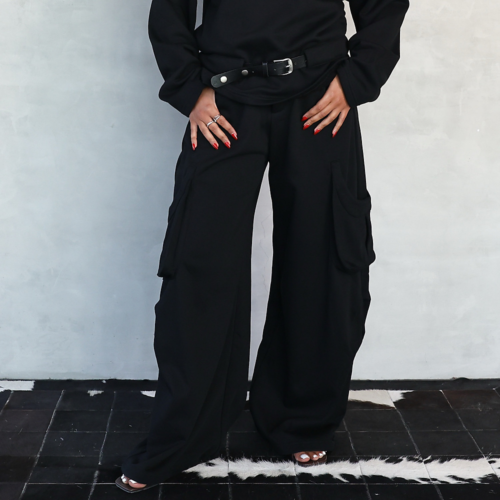 The Cargo Set Black