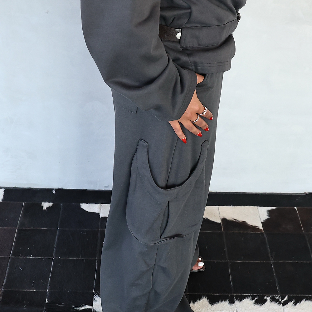 The Cargo Set Charcoal