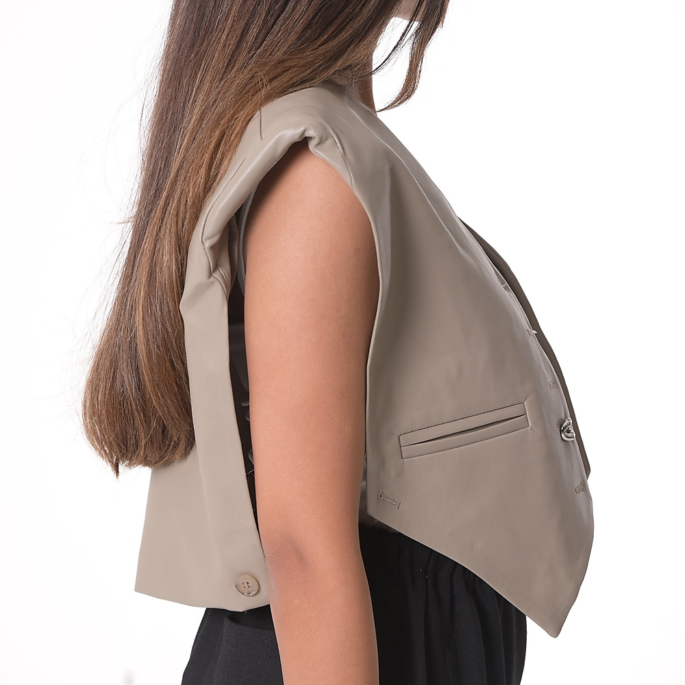 Cropped leather Vest beige