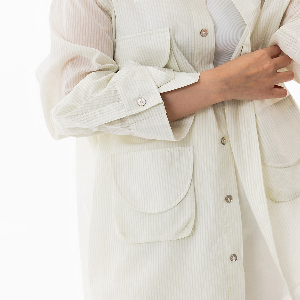 Pockets Top Off white