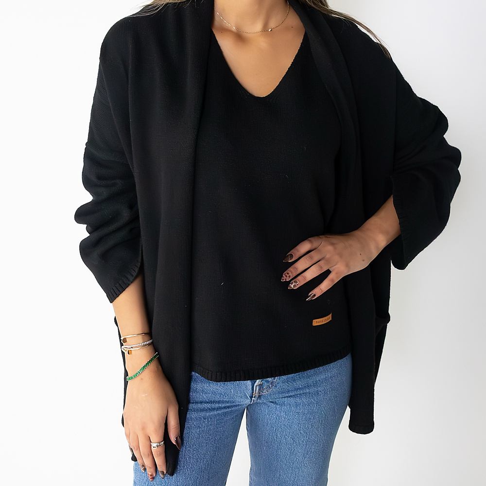Black Twin Top