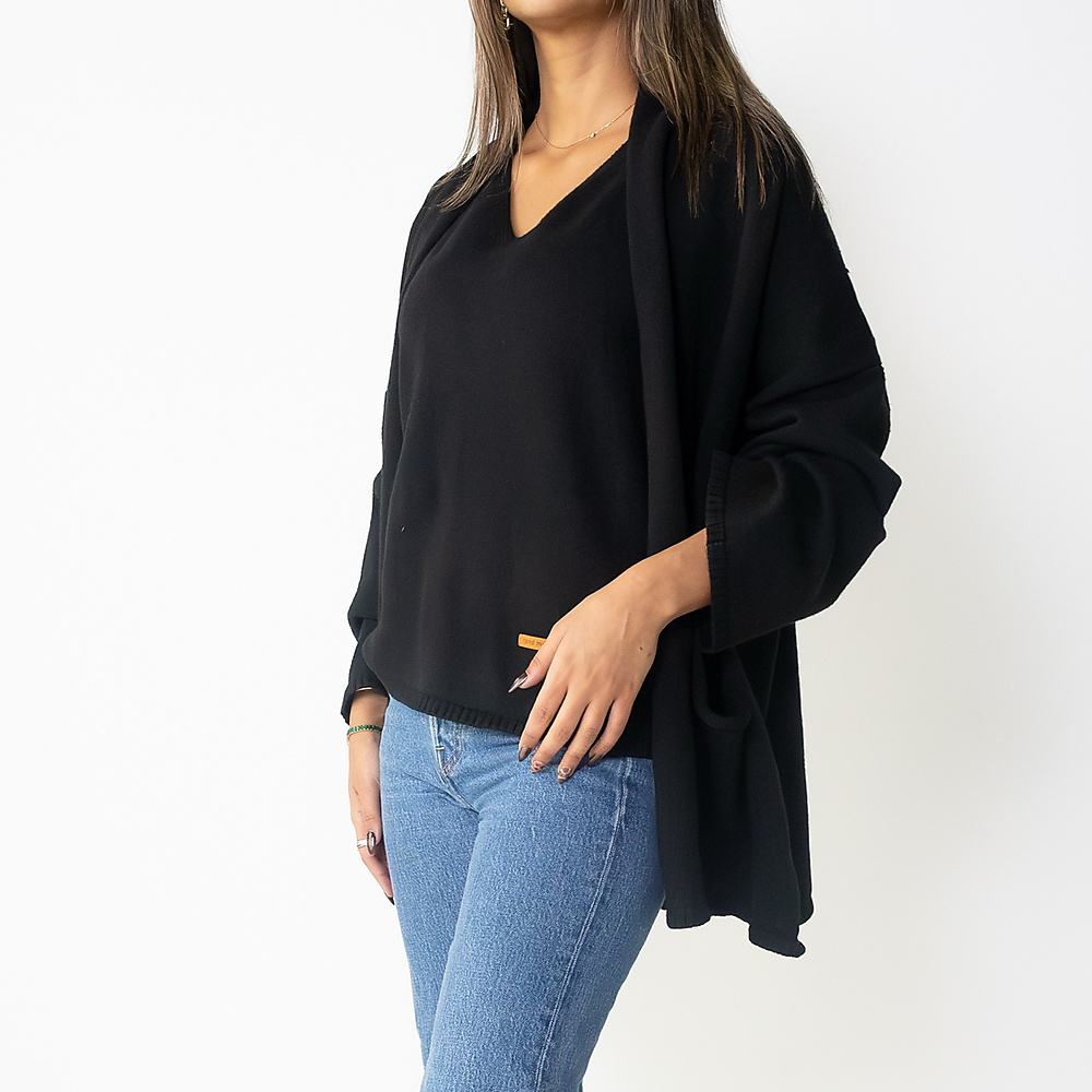 Black Twin Top