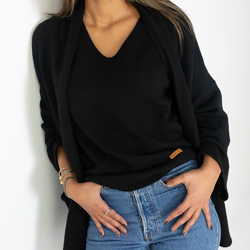 Black Twin Top