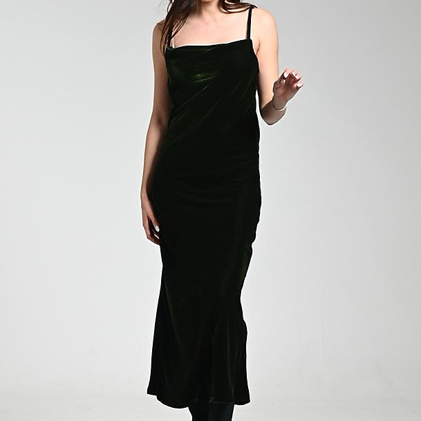 Black velvet Dress ( Free size )