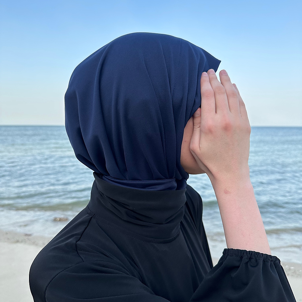 حجاب كحلي