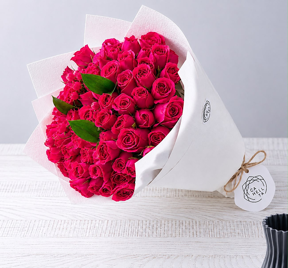 Fuchsia big Bouquet baby rose