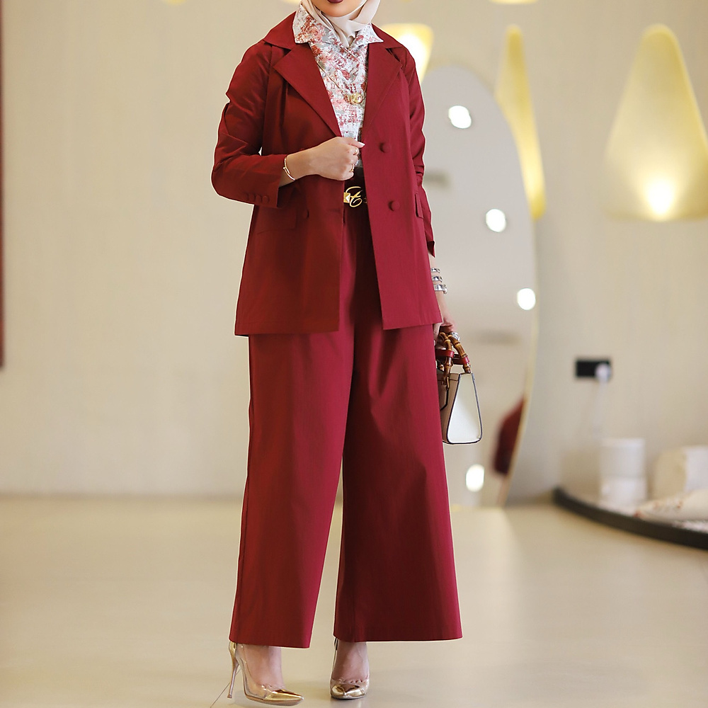 maroon set