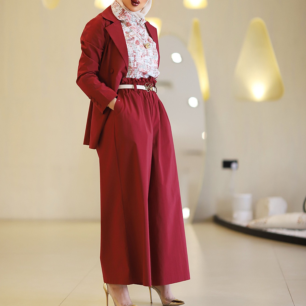 maroon set