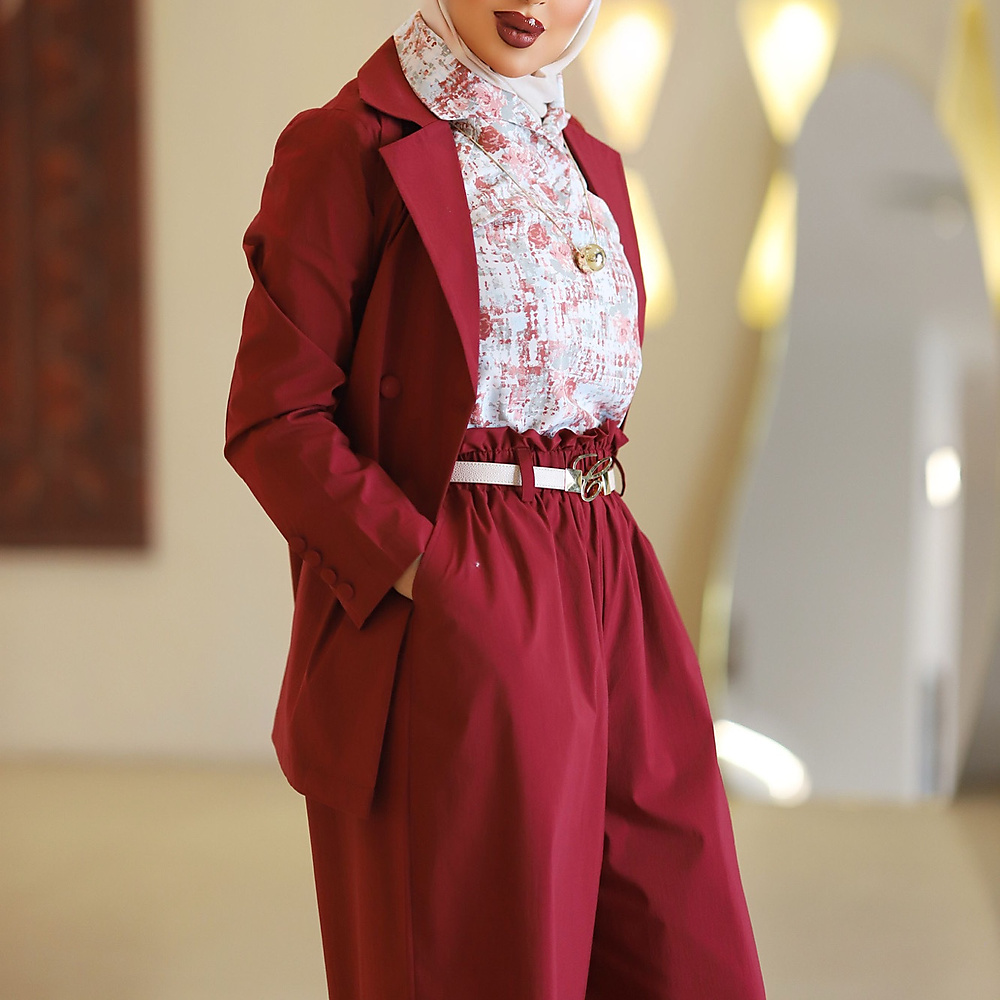 maroon set