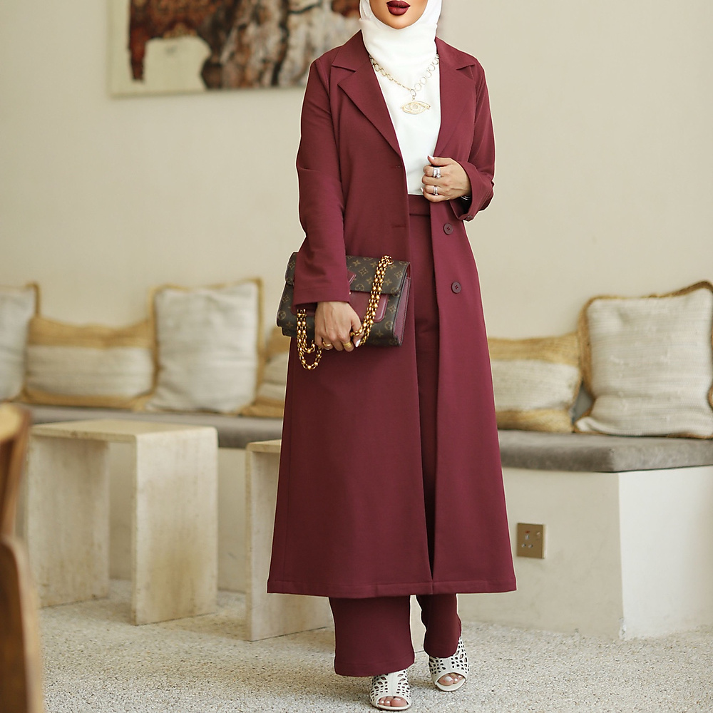 am maroon
