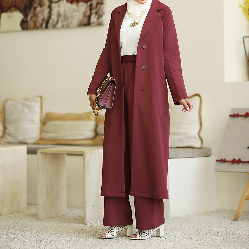am maroon