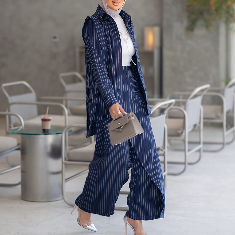 strip navy