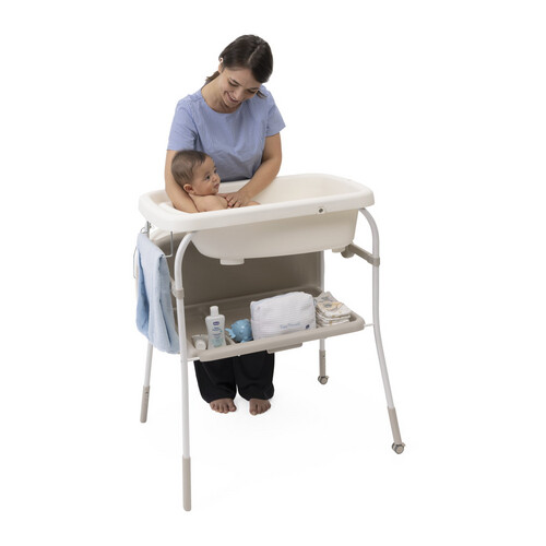 شيكو حوض استحمام و طاولة غيار - لؤلؤة الأم