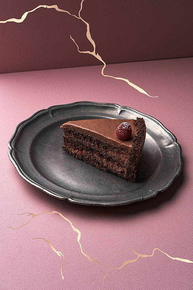 Chocolate raspberry cake
