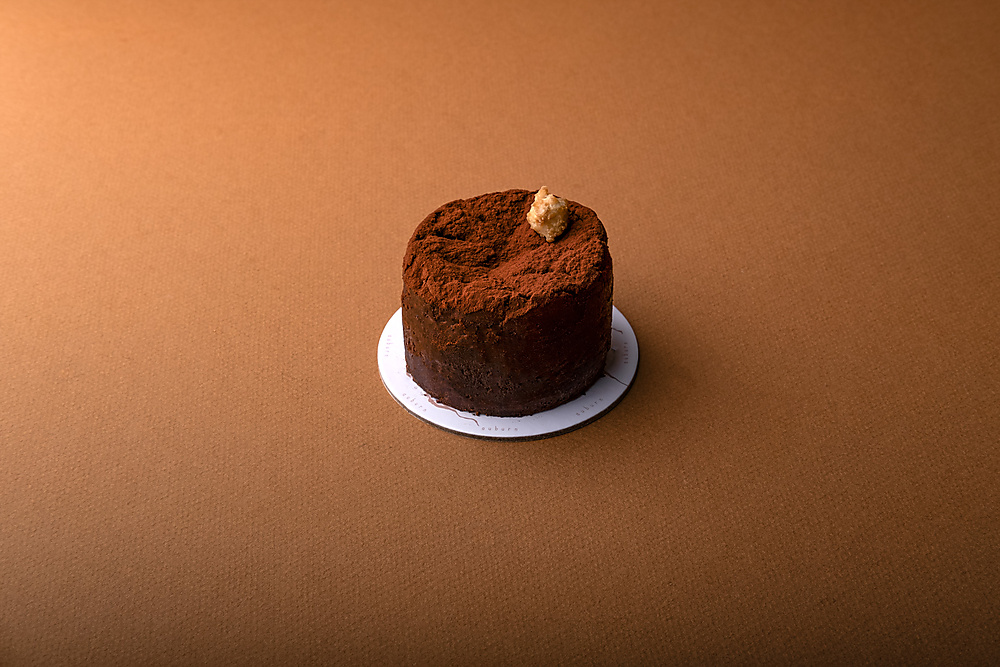 Mini chocolate flourless cakes