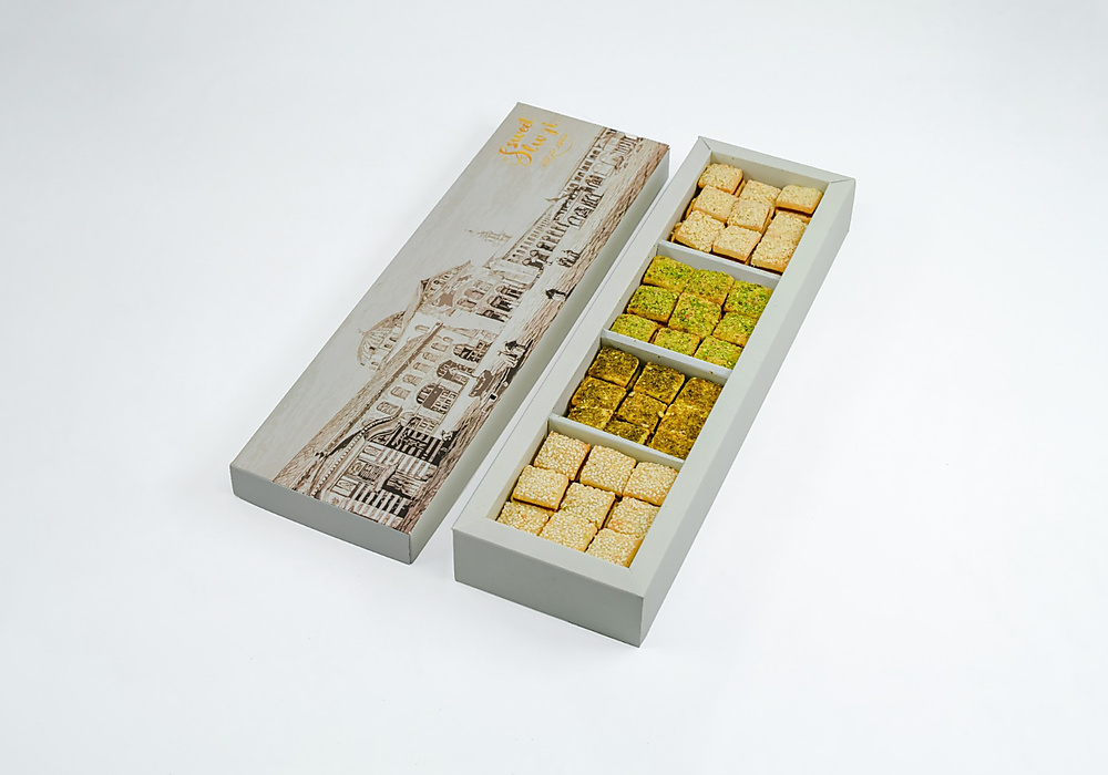 Square Maamoul Box