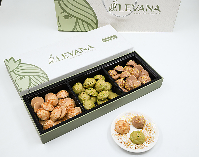 Mini Petit Four Box
