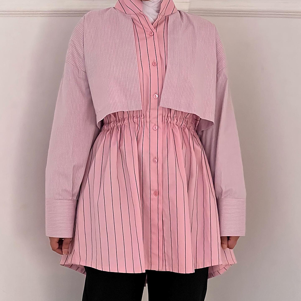 pink shirt